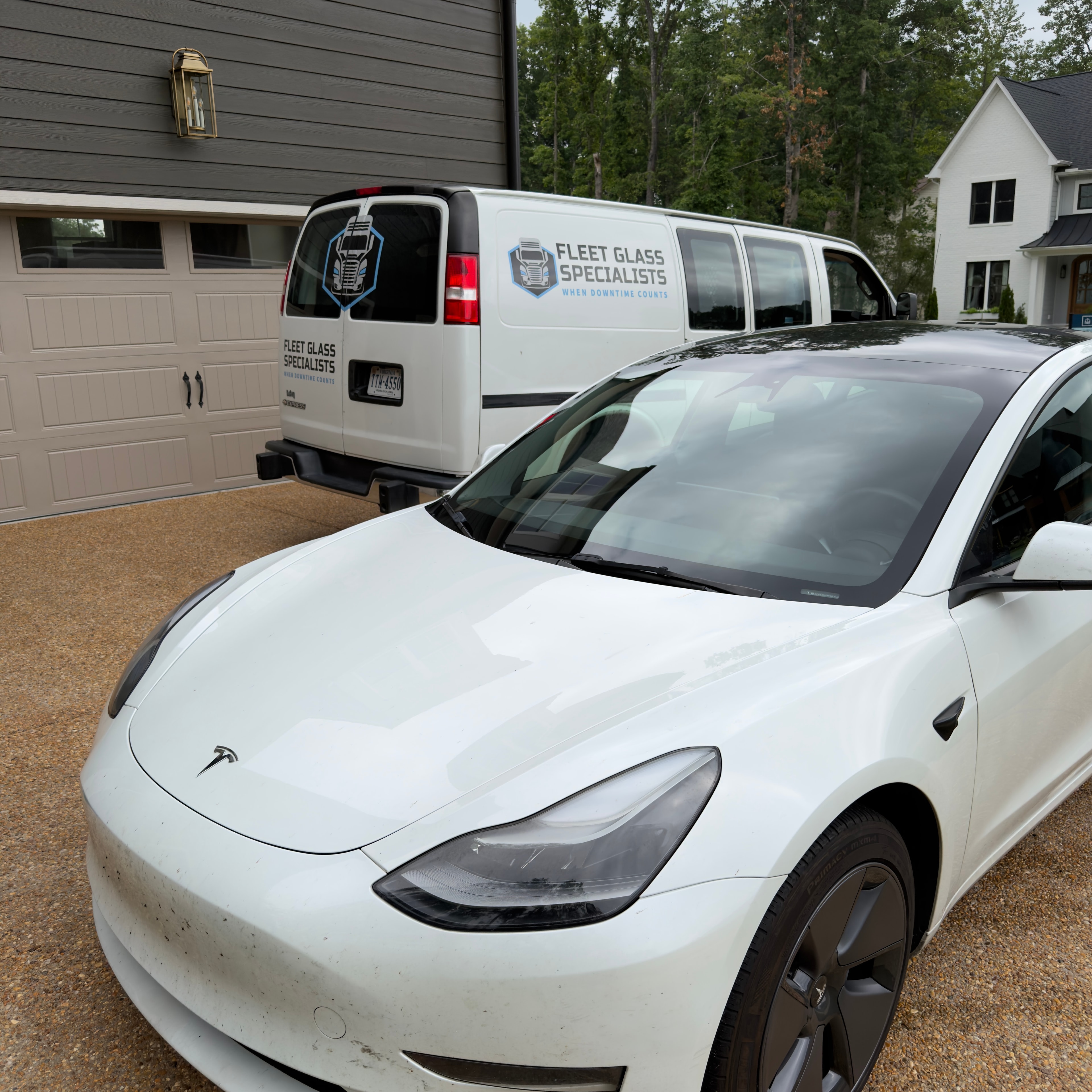 Mobile Service — Tesla Model 3